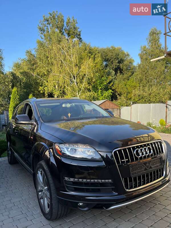 Внедорожник / Кроссовер Audi Q7 2012 в Луцке