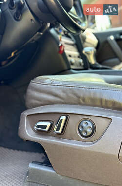 Внедорожник / Кроссовер Audi Q7 2012 в 