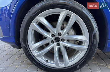 Внедорожник / Кроссовер Audi Q7 2021 в 