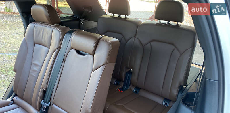 Позашляховик / Кросовер Audi Q7 2016 в Дніпрі фото 43 Позашляховик / Кросовер Audi Q7 2016 в Дніпрі