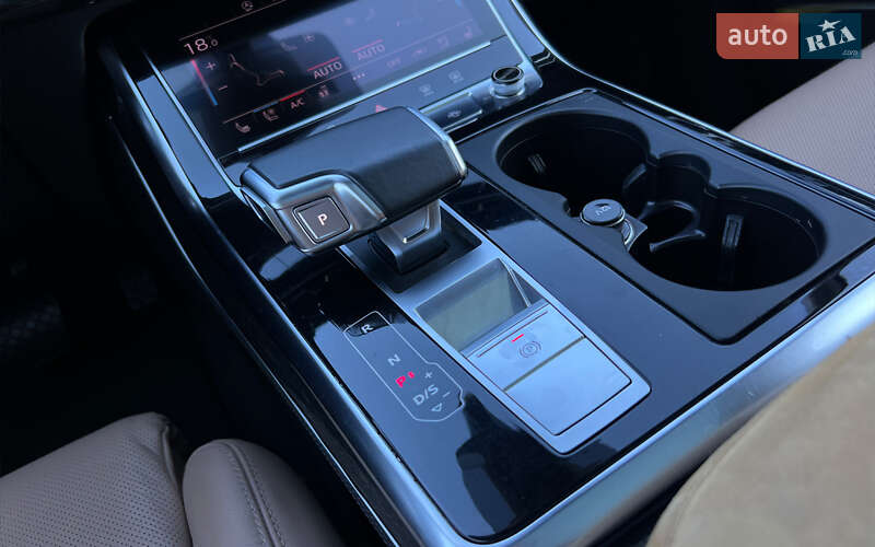 Внедорожник / Кроссовер Audi Q7 2020 в Львове