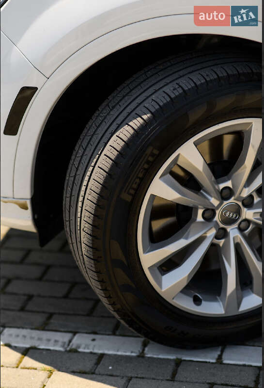 Внедорожник / Кроссовер Audi Q7 2018 в Тернополе
