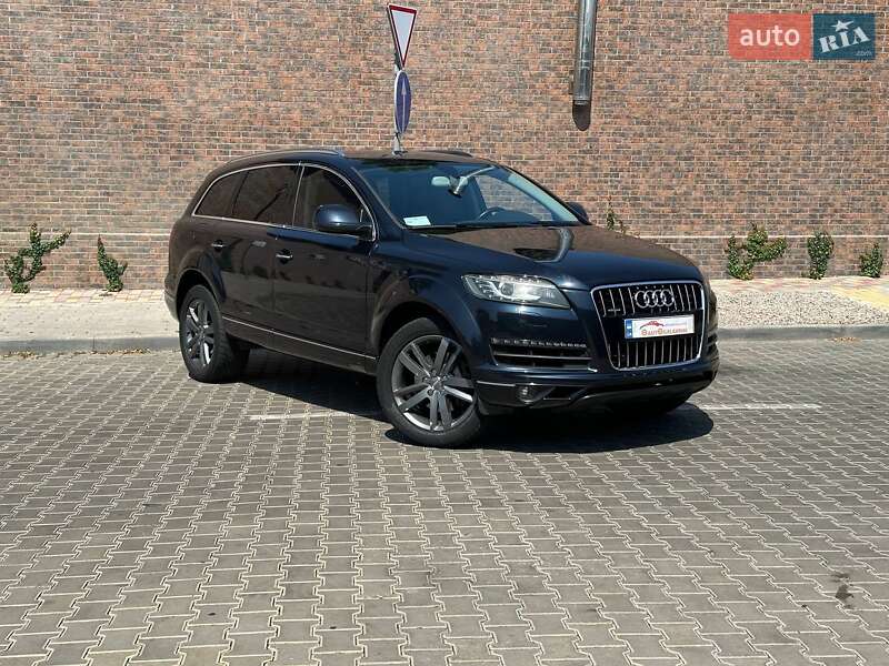 Внедорожник / Кроссовер Audi Q7 2012 в Одессе