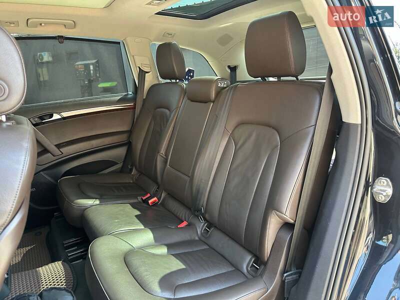 Внедорожник / Кроссовер Audi Q7 2012 в Одессе