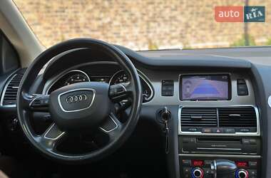 Внедорожник / Кроссовер Audi Q7 2012 в 