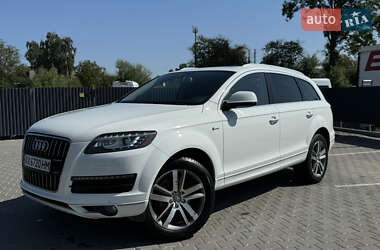 Внедорожник / Кроссовер Audi Q7 2014 в 