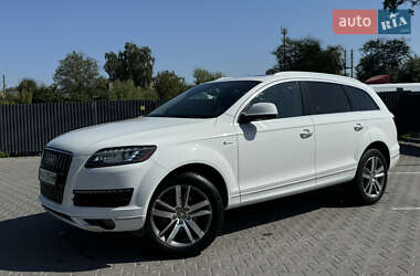 Внедорожник / Кроссовер Audi Q7 2014 в 