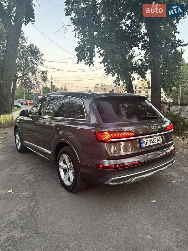 Внедорожник / Кроссовер Audi Q7 2020 в Запорожье