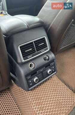 Внедорожник / Кроссовер Audi Q7 2006 в 