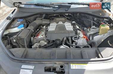 Внедорожник / Кроссовер Audi Q7 2013 в 