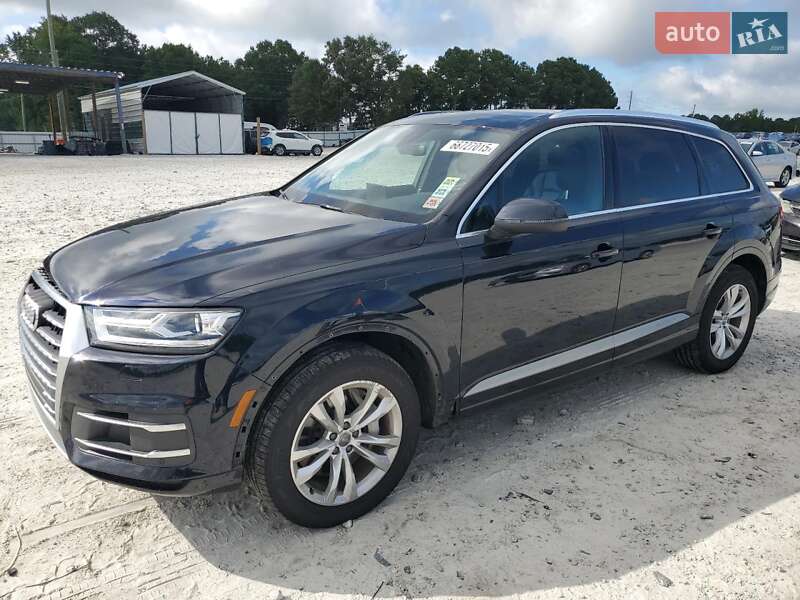 Позашляховик / Кросовер Audi Q7 2016 в 