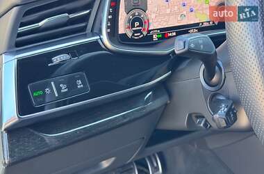 Внедорожник / Кроссовер Audi Q7 2021 в 
