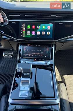 Внедорожник / Кроссовер Audi Q7 2021 в 