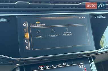 Внедорожник / Кроссовер Audi Q7 2021 в 