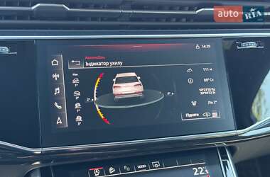 Внедорожник / Кроссовер Audi Q7 2021 в 