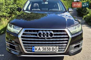 Внедорожник / Кроссовер Audi Q7 2016 в Киеве