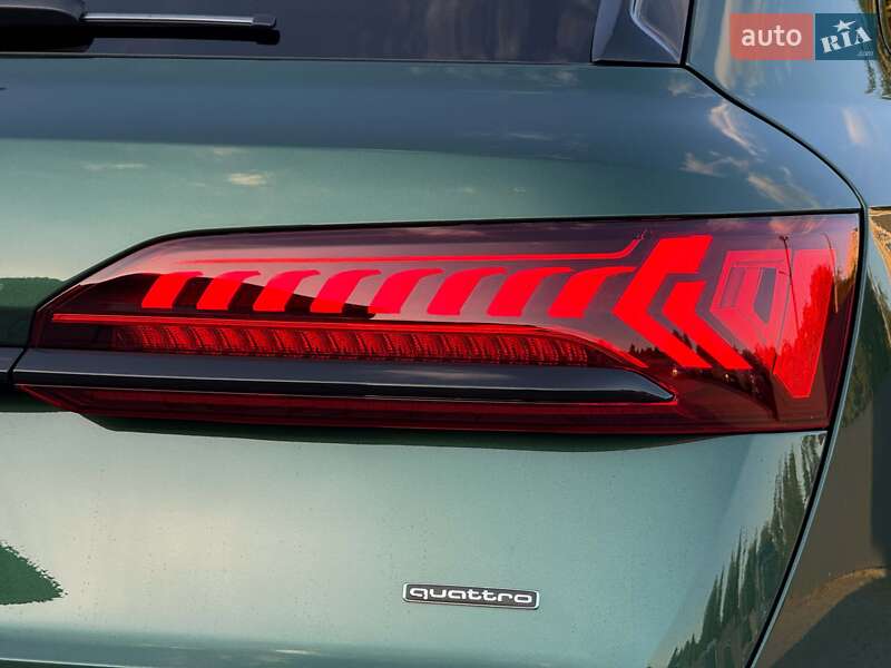 Внедорожник / Кроссовер Audi Q7 2021 в Луцке