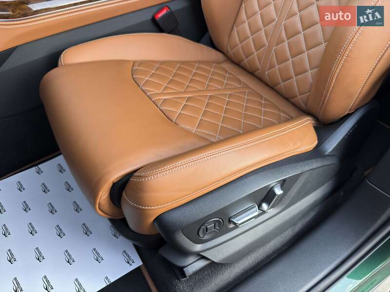 Внедорожник / Кроссовер Audi Q7 2021 в Луцке