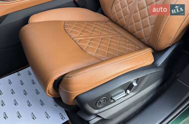 Внедорожник / Кроссовер Audi Q7 2021 в 