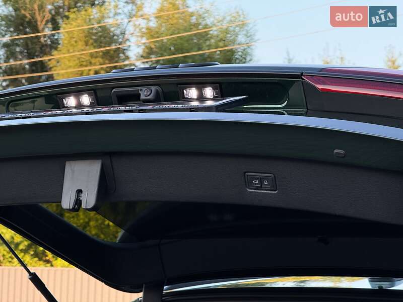 Внедорожник / Кроссовер Audi Q7 2021 в Луцке