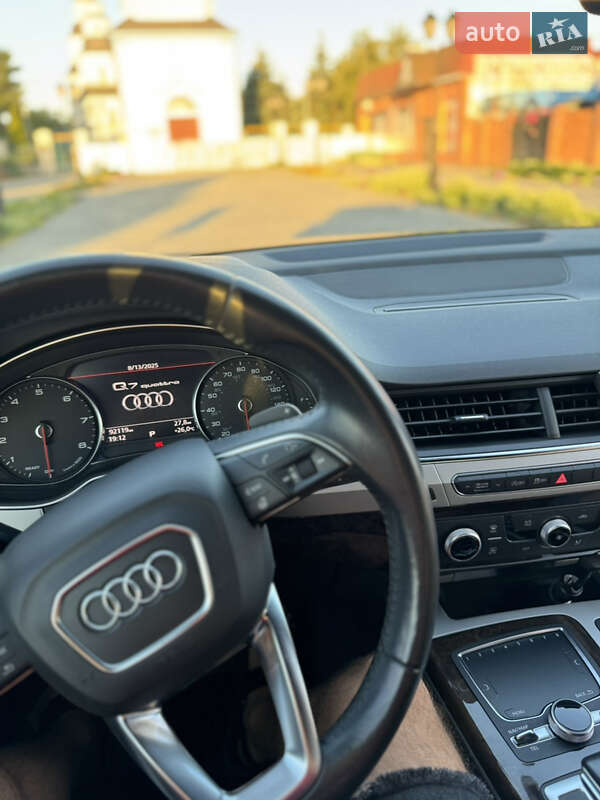 Внедорожник / Кроссовер Audi Q7 2019 в Новомосковске