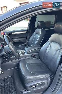 Внедорожник / Кроссовер Audi Q7 2011 в 