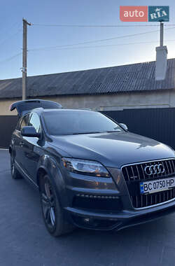 Внедорожник / Кроссовер Audi Q7 2011 в 