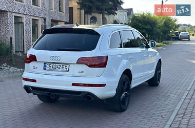 Внедорожник / Кроссовер Audi Q7 2010 в 