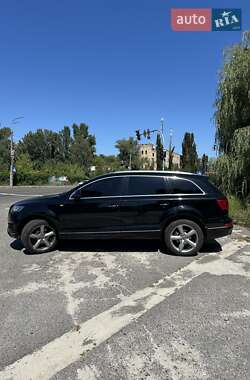 Внедорожник / Кроссовер Audi Q7 2014 в 