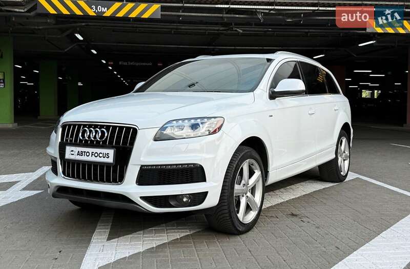 Позашляховик / Кросовер Audi Q7 2014 в Києві