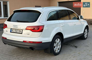 Внедорожник / Кроссовер Audi Q7 2011 в 