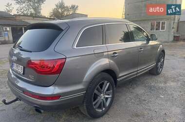 Внедорожник / Кроссовер Audi Q7 2013 в 