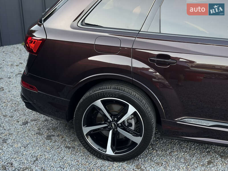 Внедорожник / Кроссовер Audi Q7 2020 в Луцке фото 21 Внедорожник / Кроссовер Audi Q7 2020 в Луцке