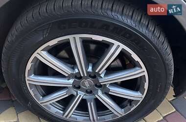 Внедорожник / Кроссовер Audi Q7 2017 в 