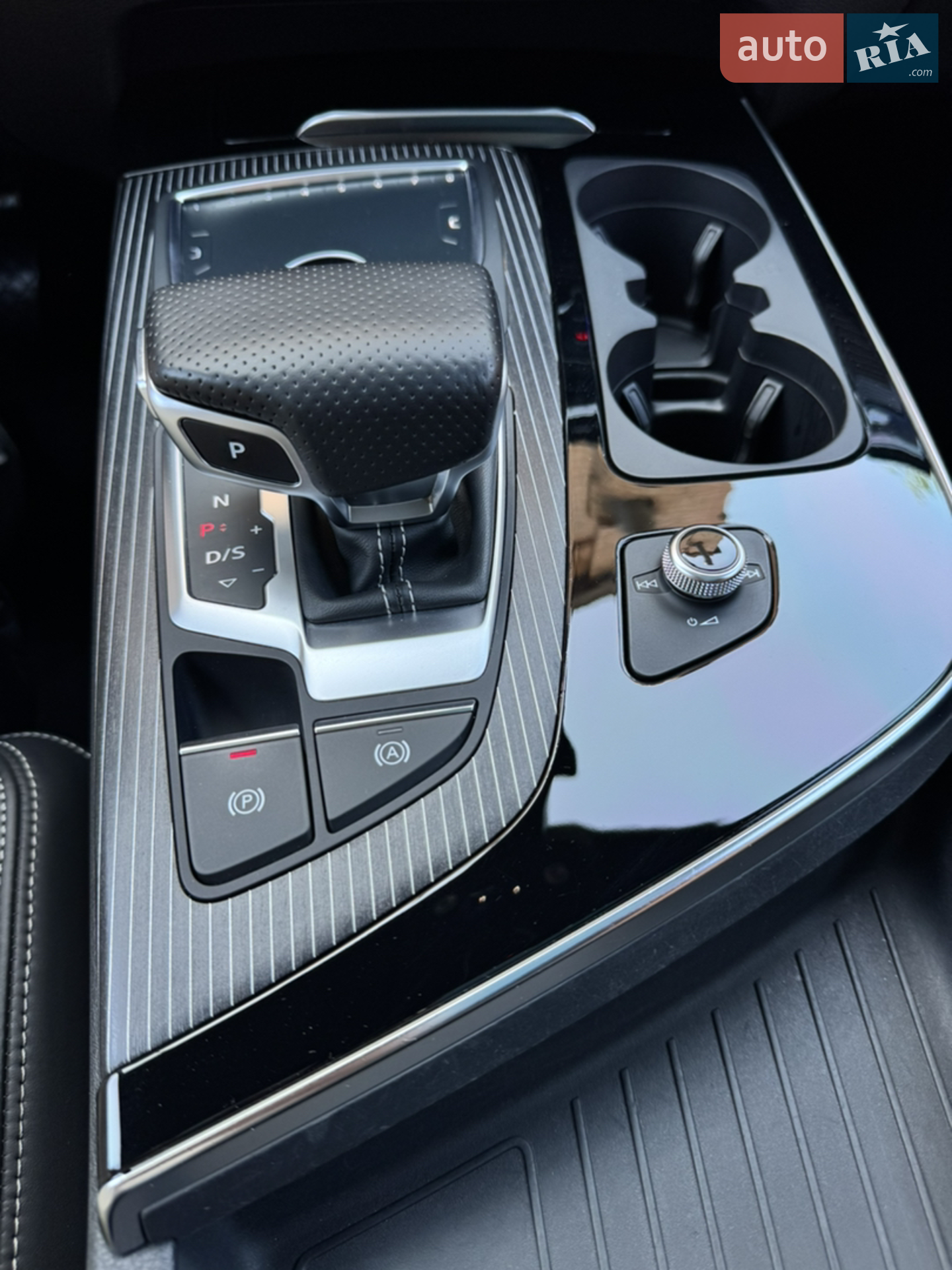 2016 Audi Q7 - мініатюра 36