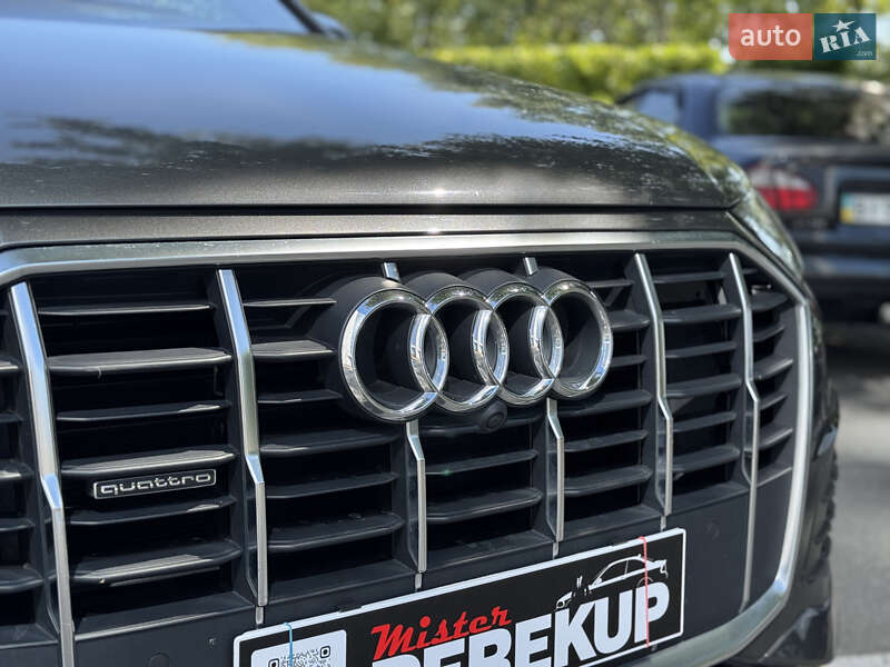 Внедорожник / Кроссовер Audi Q7 2021 в Киеве
