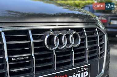 Внедорожник / Кроссовер Audi Q7 2021 в 