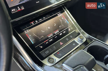Внедорожник / Кроссовер Audi Q7 2021 в 