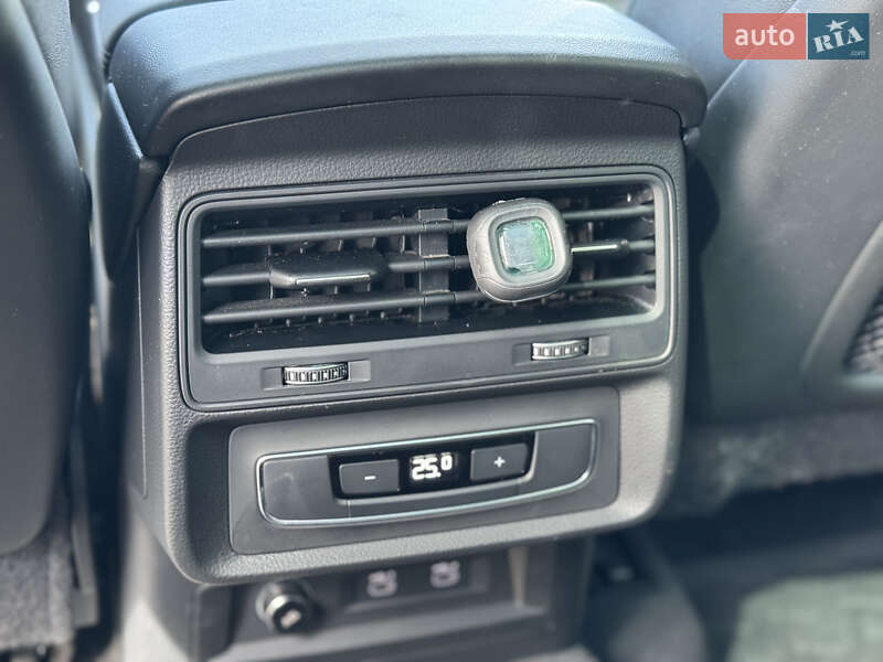Внедорожник / Кроссовер Audi Q7 2021 в Киеве