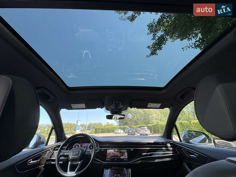 Внедорожник / Кроссовер Audi Q7 2021 в Киеве