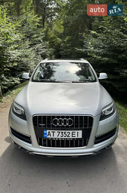 Внедорожник / Кроссовер Audi Q7 2013 в 