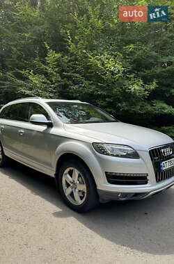Внедорожник / Кроссовер Audi Q7 2013 в 