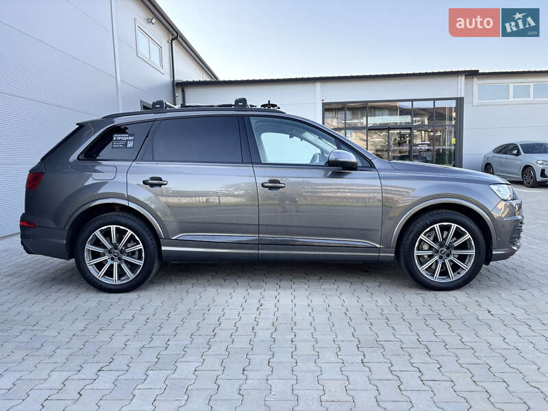 Внедорожник / Кроссовер Audi Q7 2019 в Черновцах