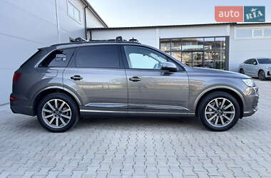 Внедорожник / Кроссовер Audi Q7 2019 в 