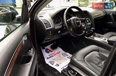 Внедорожник / Кроссовер Audi Q7 2011 в 