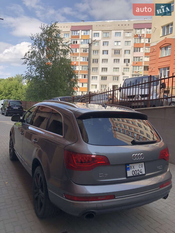 Позашляховик / Кросовер Audi Q7 2015 в Хмельницькому фото 7 Позашляховик / Кросовер Audi Q7 2015 в Хмельницькому