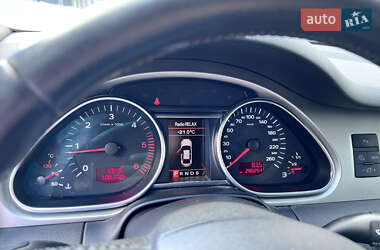 Внедорожник / Кроссовер Audi Q7 2007 в 