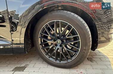 Внедорожник / Кроссовер Audi Q7 2018 в 