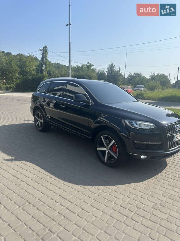 Внедорожник / Кроссовер Audi Q7 2010 в Львове