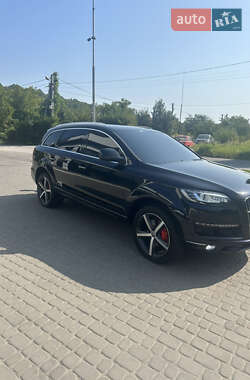 Внедорожник / Кроссовер Audi Q7 2010 в 
